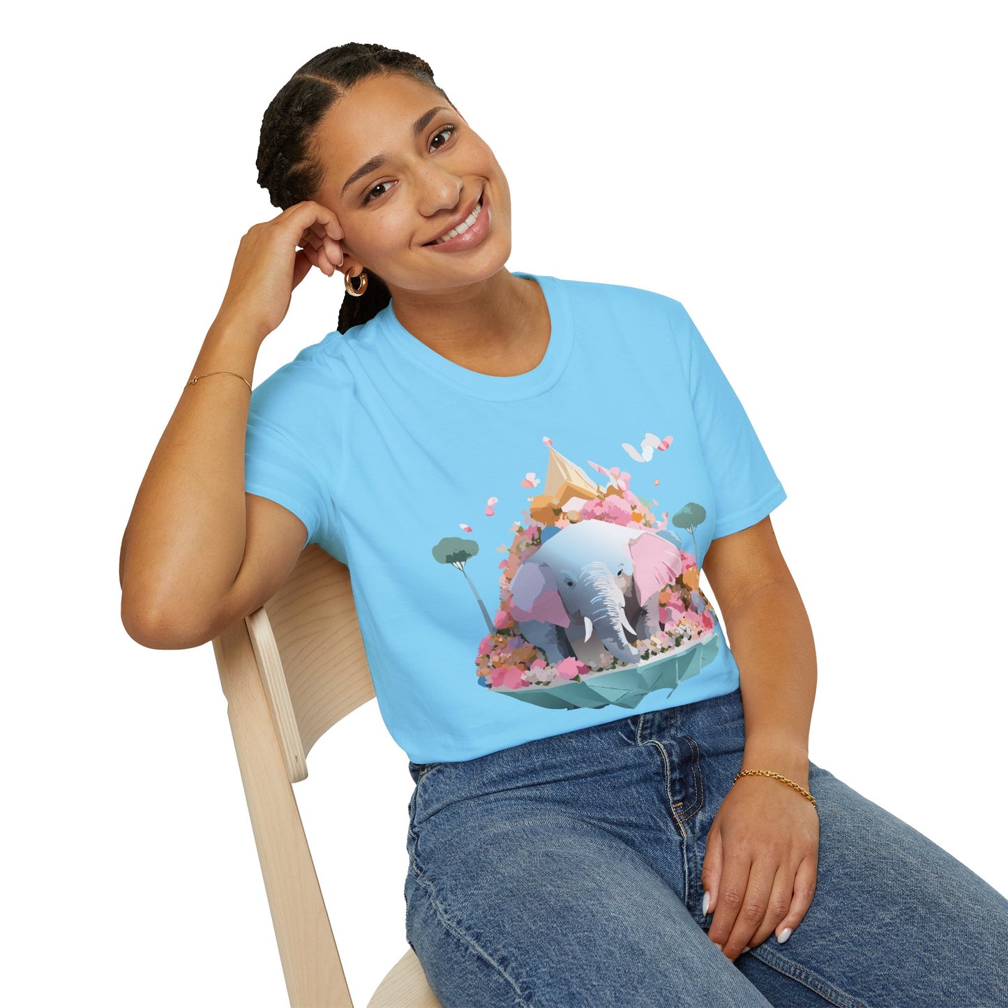 Elephant Shirt, T Shirt with Elephant, Elephant on T Shirt, T Shirt with Animation, Animals Tee Shirt