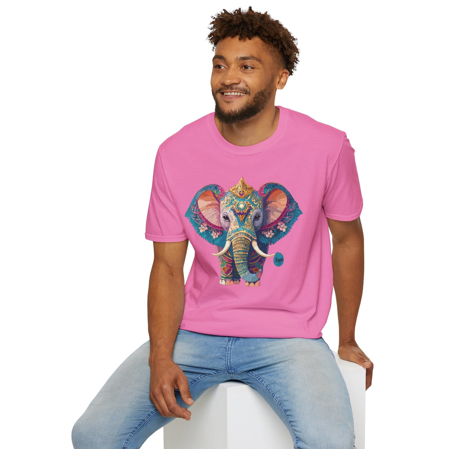 Elephant Shirt, T Shirt with Elephant, Elephant on T Shirt, T Shirt with Animation, Animals Tee Shirt
