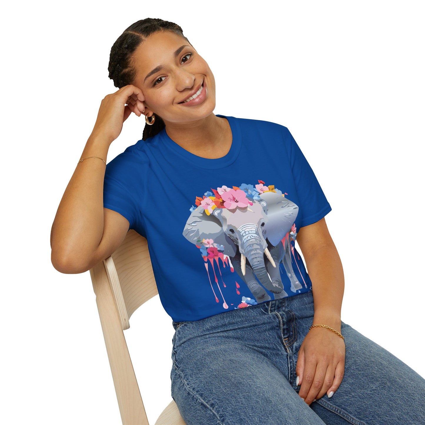 Elephant Shirt, T Shirt with Elephant, Elephant on T Shirt, T Shirt with Animation, Animals Tee Shirt