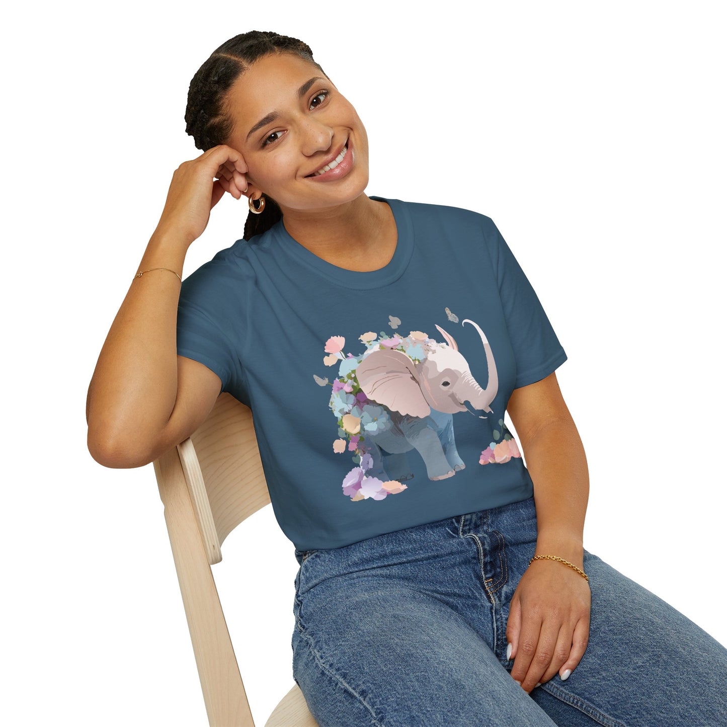 Elephant Shirt, T Shirt with Elephant, Elephant on T Shirt, T Shirt with Animation, Animals Tee Shirt