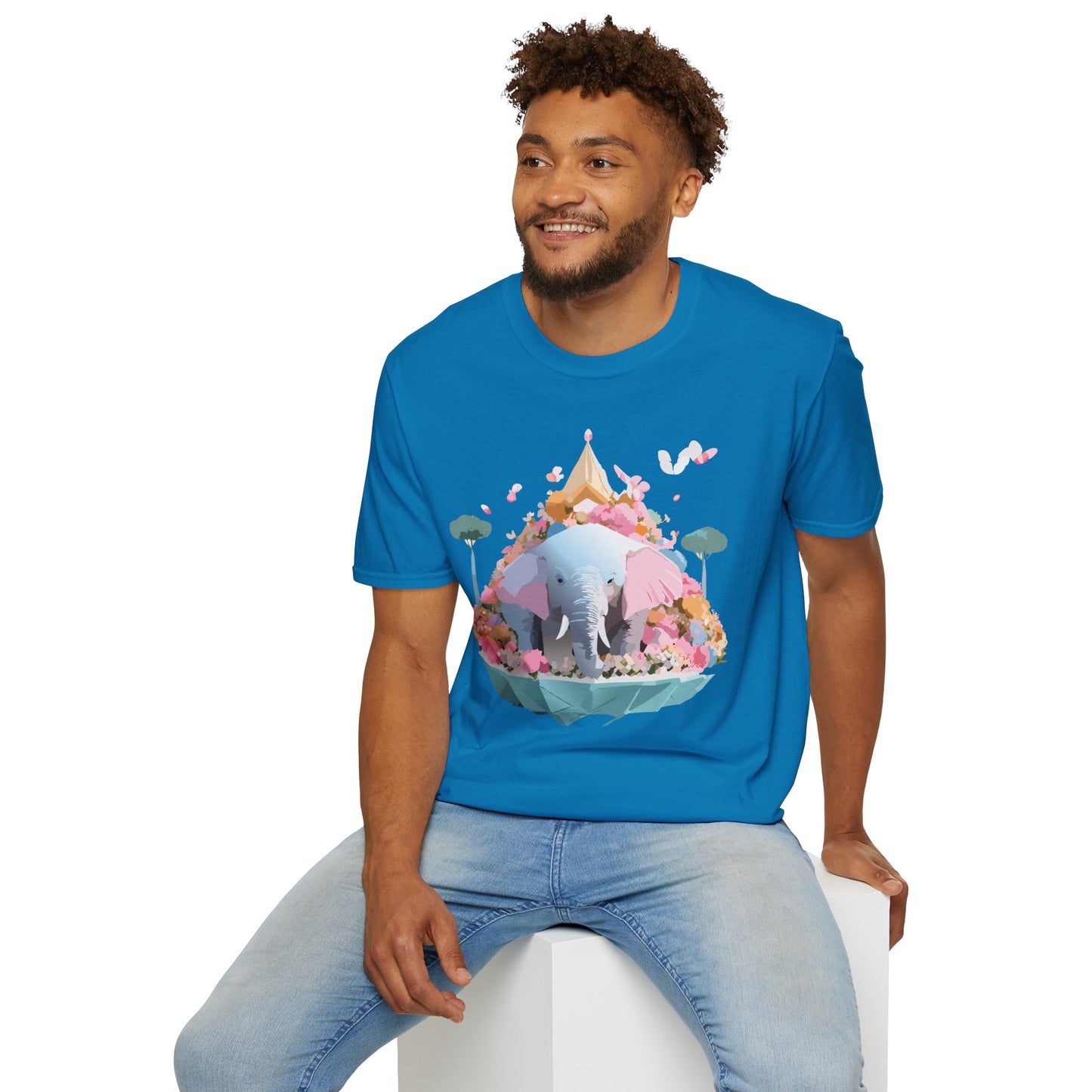Elephant Shirt, T Shirt with Elephant, Elephant on T Shirt, T Shirt with Animation, Animals Tee Shirt