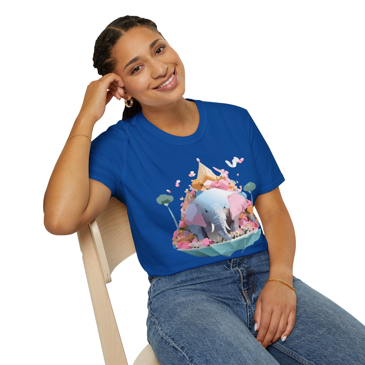 Elephant Shirt, T Shirt with Elephant, Elephant on T Shirt, T Shirt with Animation, Animals Tee Shirt
