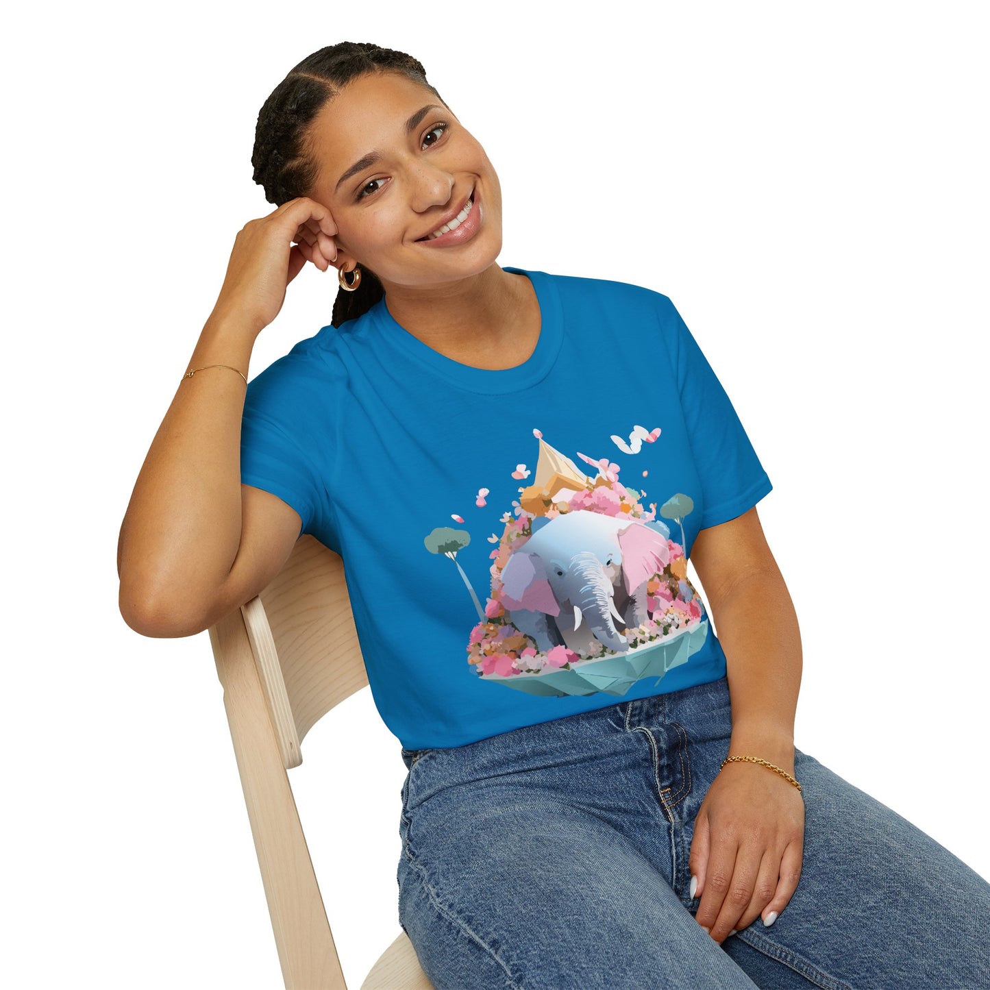 Elephant Shirt, T Shirt with Elephant, Elephant on T Shirt, T Shirt with Animation, Animals Tee Shirt