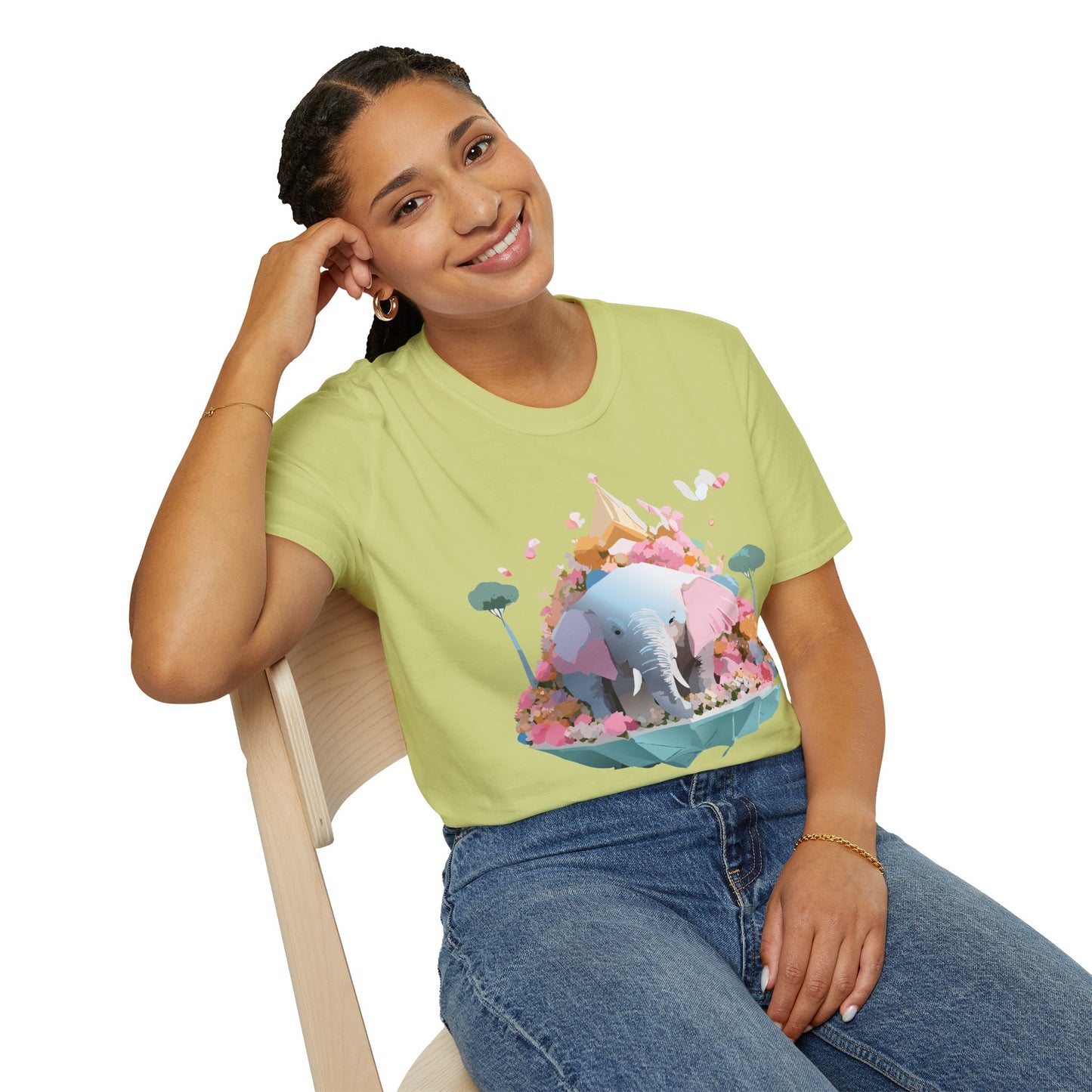 Elephant Shirt, T Shirt with Elephant, Elephant on T Shirt, T Shirt with Animation, Animals Tee Shirt