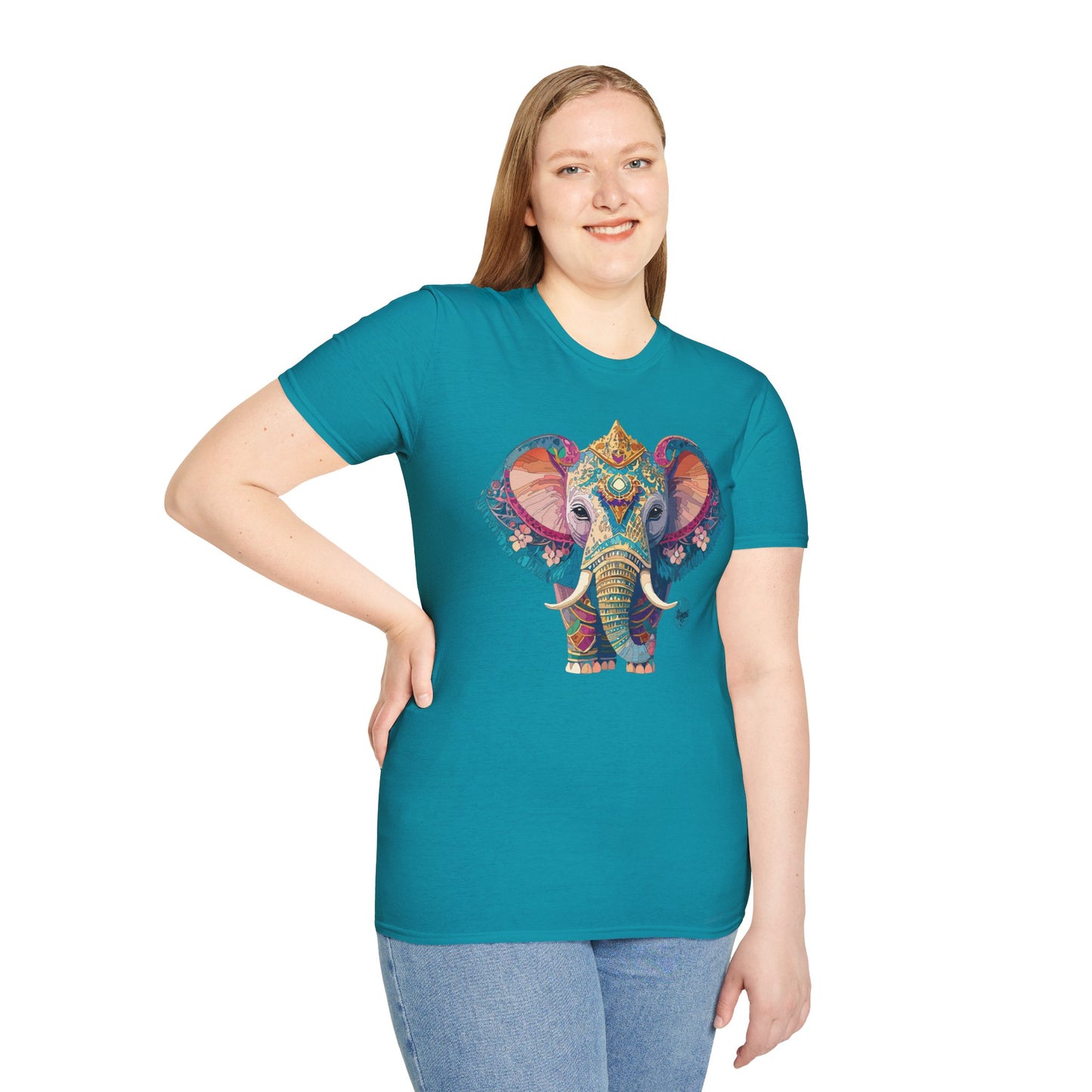 Elephant Shirt, T Shirt with Elephant, Elephant on T Shirt, T Shirt with Animation, Animals Tee Shirt