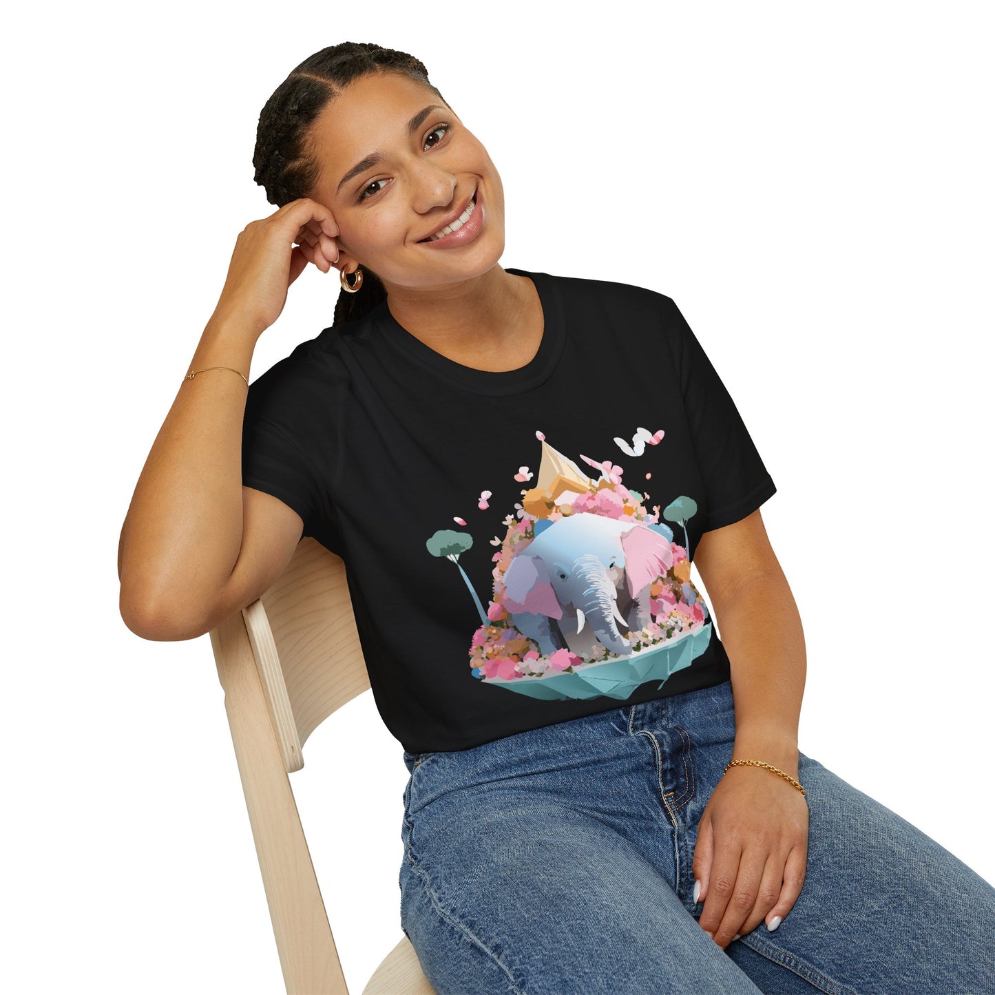 Elephant Shirt, T Shirt with Elephant, Elephant on T Shirt, T Shirt with Animation, Animals Tee Shirt