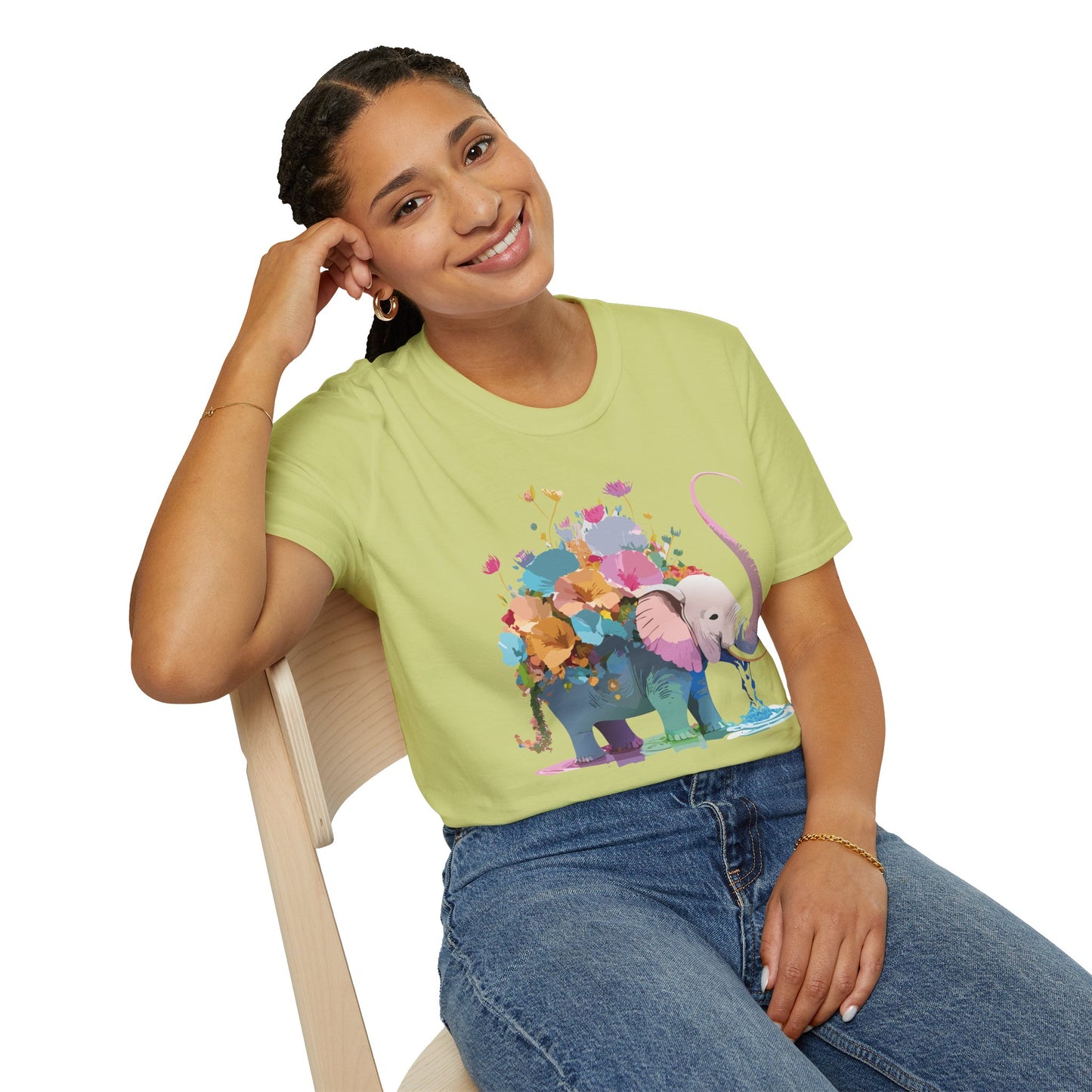 Elephant Shirt, T Shirt with Elephant, Elephant on T Shirt, T Shirt with Animation, Animals Tee Shirt