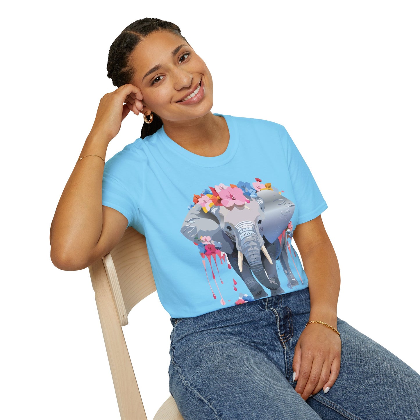 Elephant Shirt, T Shirt with Elephant, Elephant on T Shirt, T Shirt with Animation, Animals Tee Shirt