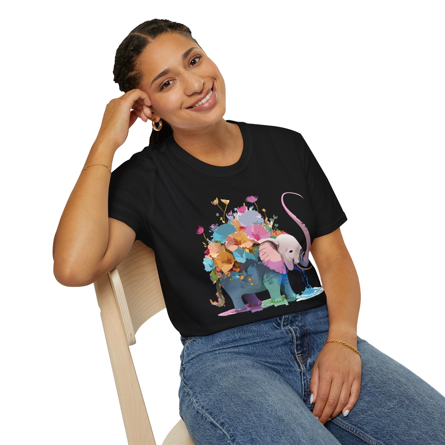 Elephant Shirt, T Shirt with Elephant, Elephant on T Shirt, T Shirt with Animation, Animals Tee Shirt