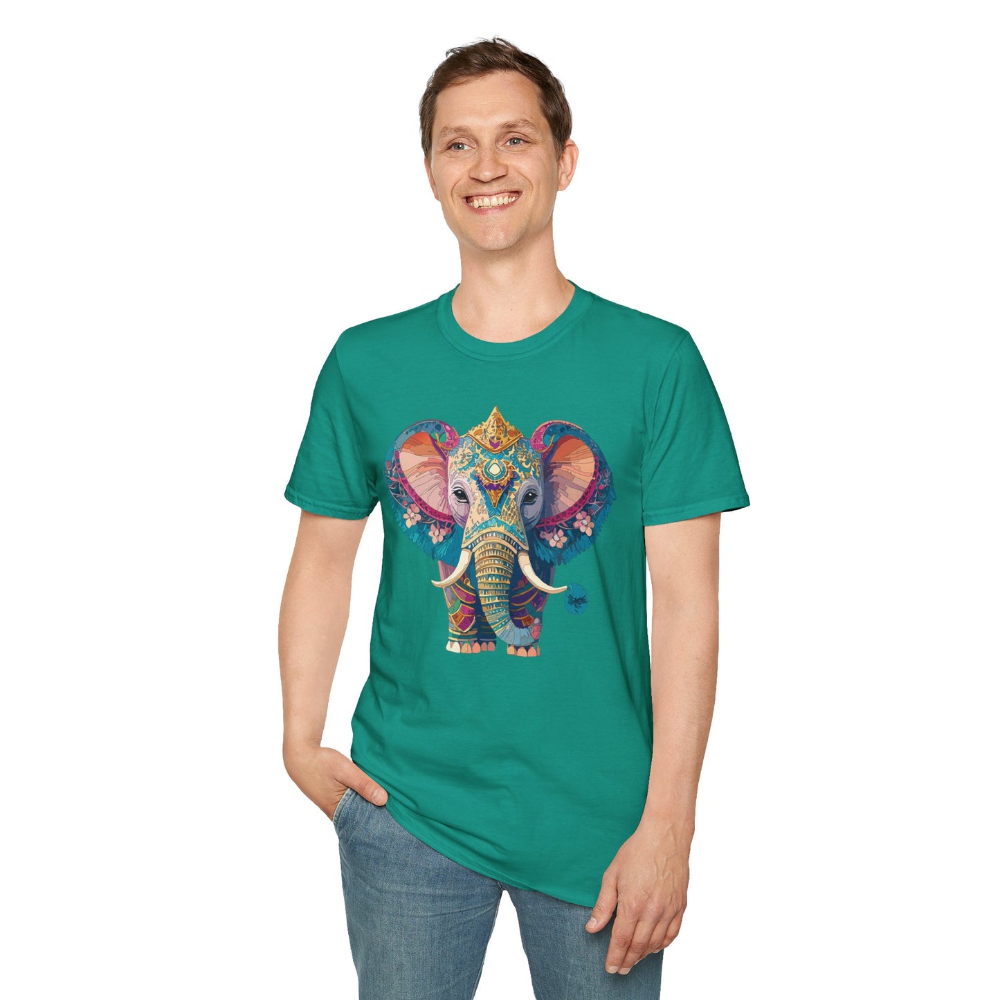 Elephant Shirt, T Shirt with Elephant, Elephant on T Shirt, T Shirt with Animation, Animals Tee Shirt