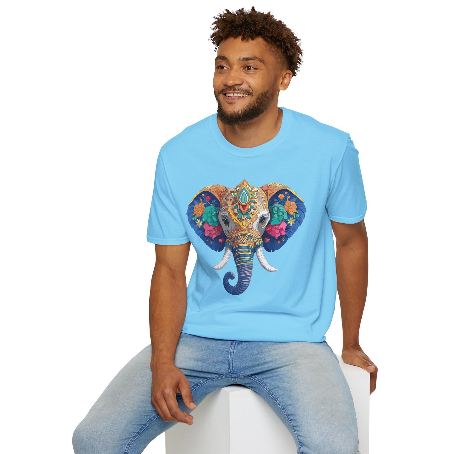 Elephant Shirt, T Shirt with Elephant, Elephant on T Shirt, T Shirt with Animation, Animals Tee Shirt