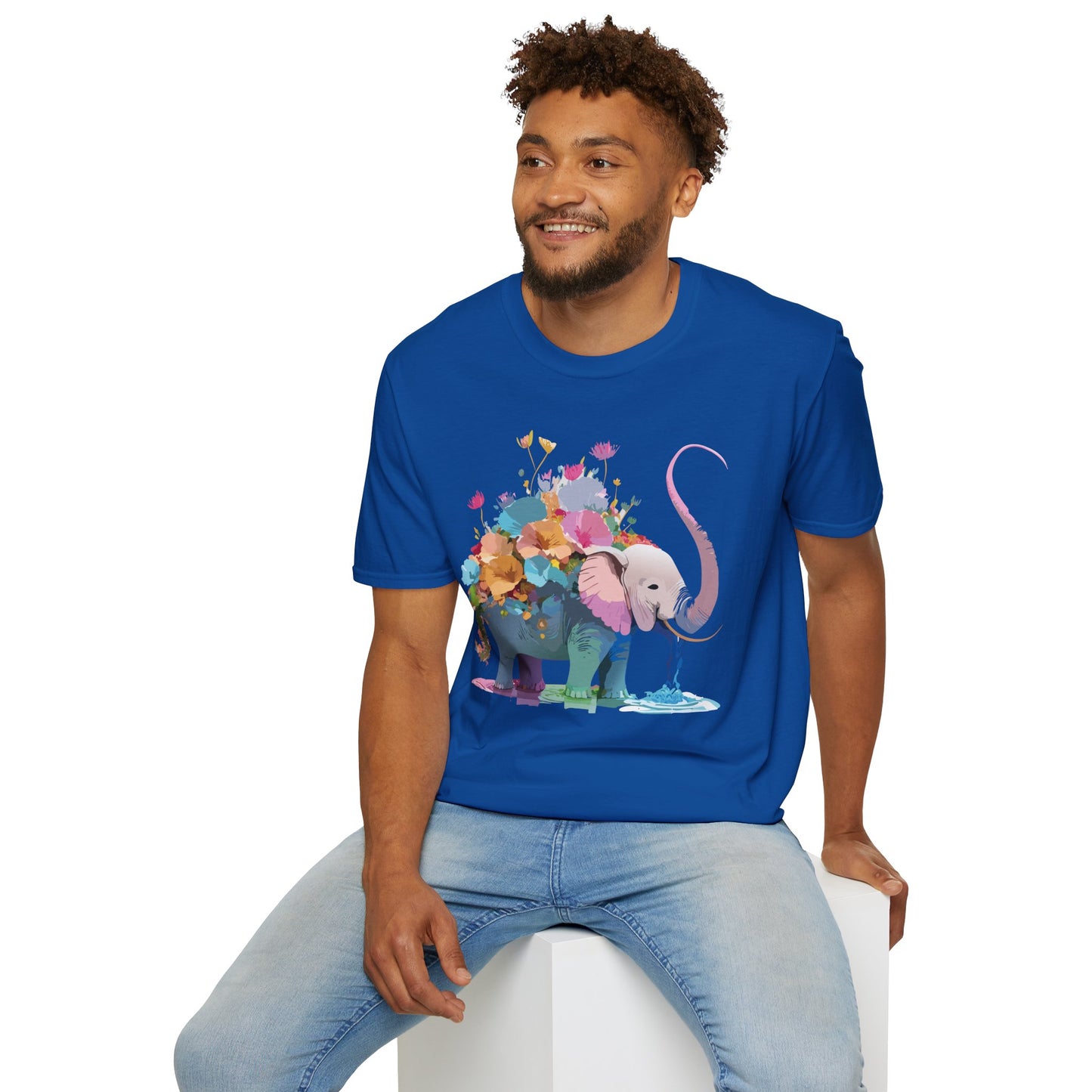 Elephant Shirt, T Shirt with Elephant, Elephant on T Shirt, T Shirt with Animation, Animals Tee Shirt