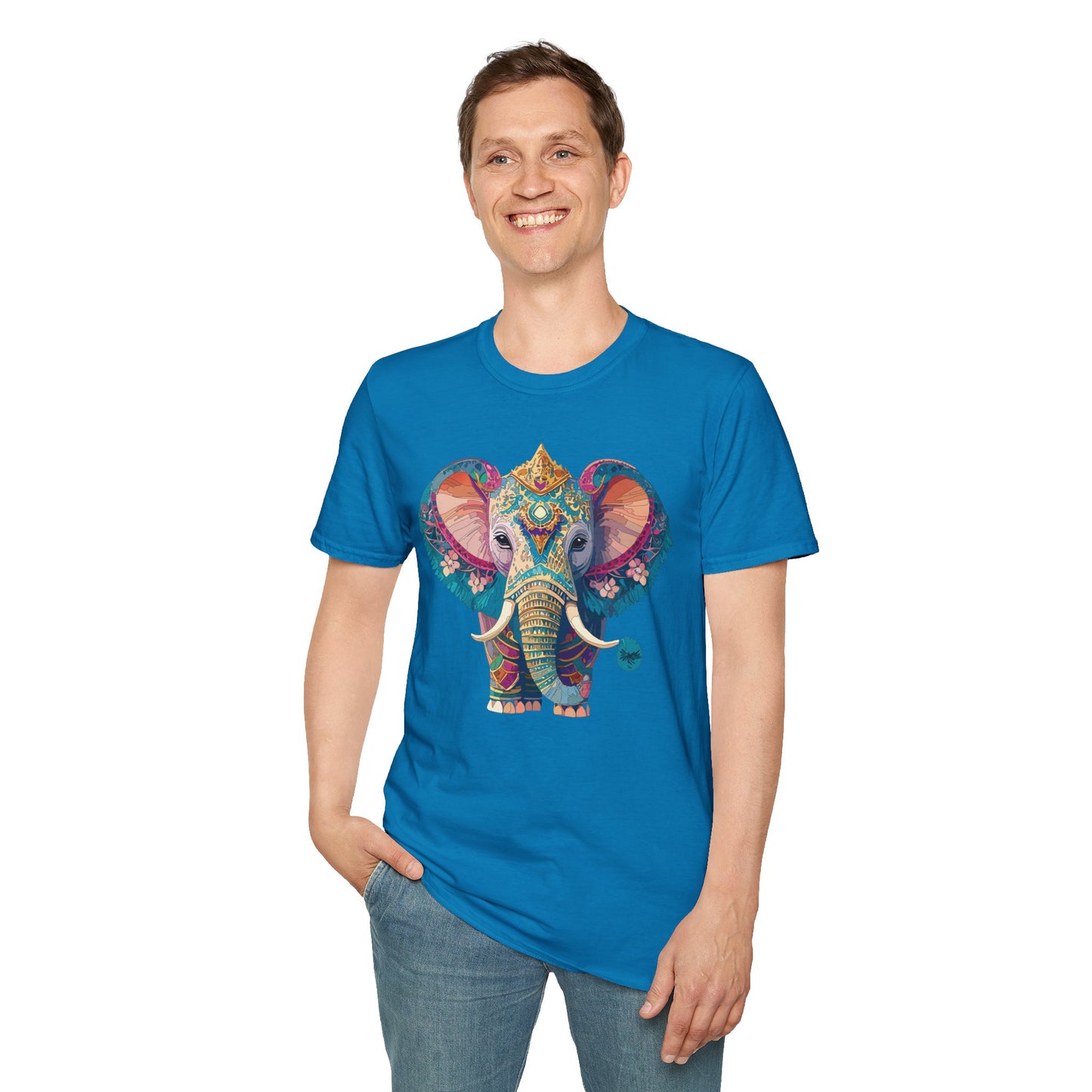 Elephant Shirt, T Shirt with Elephant, Elephant on T Shirt, T Shirt with Animation, Animals Tee Shirt
